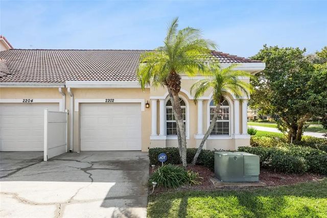 2202 Garden Lake Drive, WINTER HAVEN