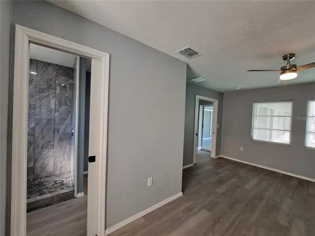 26 Clintwood Avenue, ENGLEWOOD