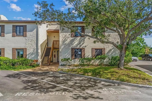 746 115th Avenue N 1802, ST PETERSBURG