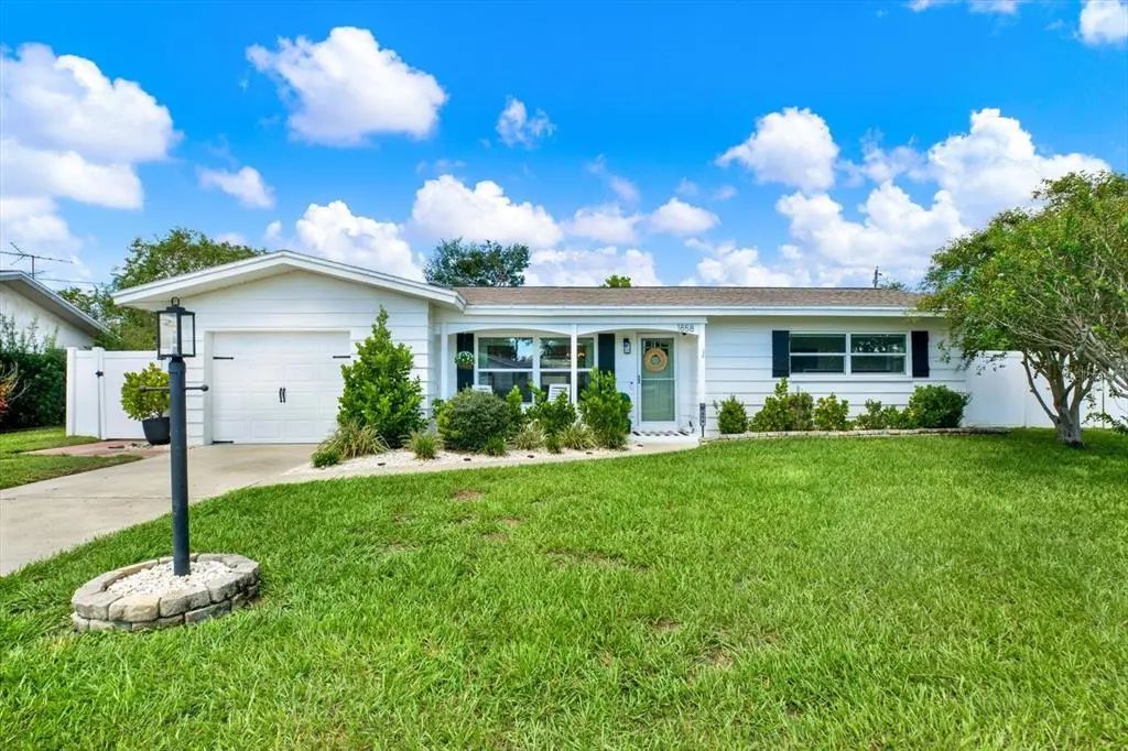 1858 Peaceful Lane W, LARGO