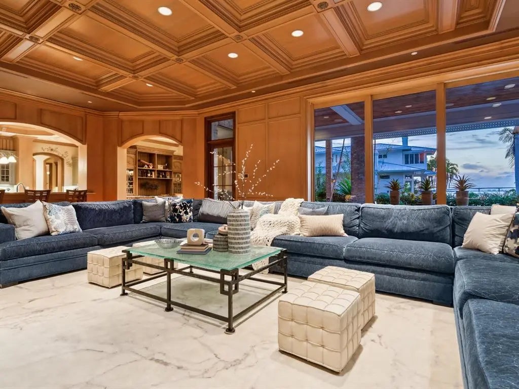 Gulf Shores Realty: 21 2b389b4e8628bc012cf733bd1839cb7e l