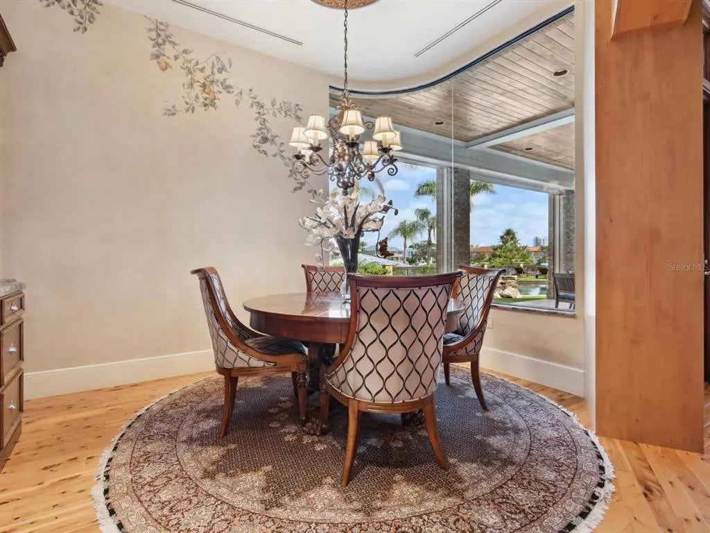 Gulf Shores Realty: 26 525e476daccae96468a8fdda5db6708e l