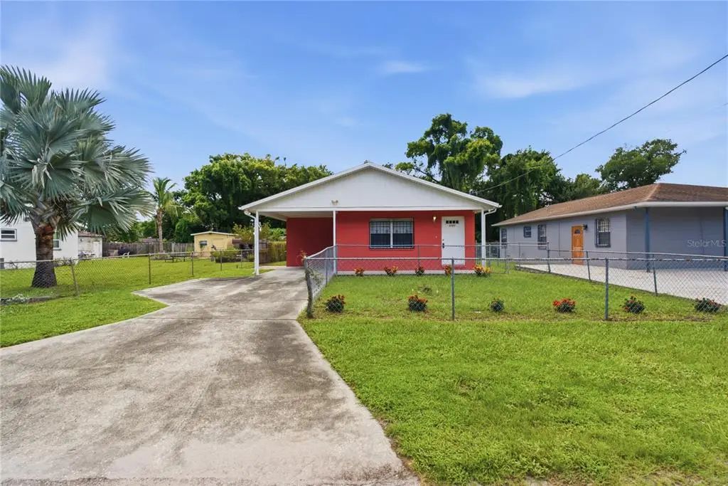 3721 E North Bay Street, TAMPA