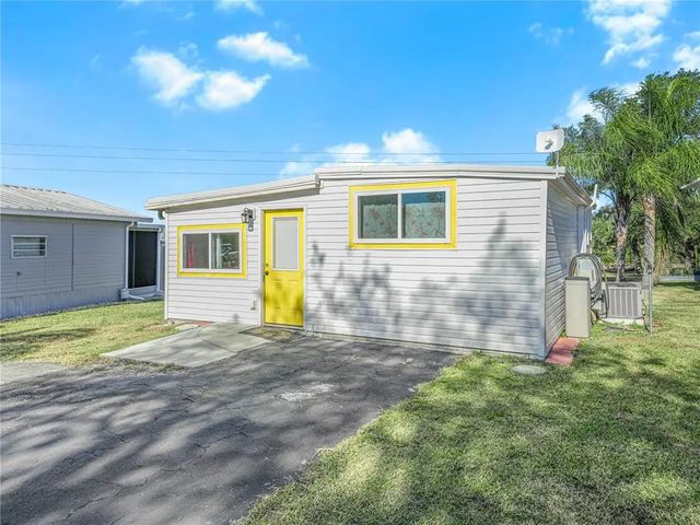 40 Saddlebag Trail N, LAKE WALES