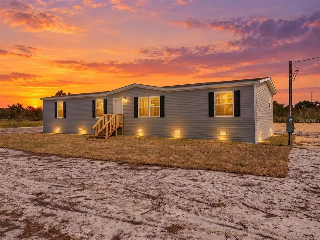 2436 Edwin Street Ne, WINTER HAVEN