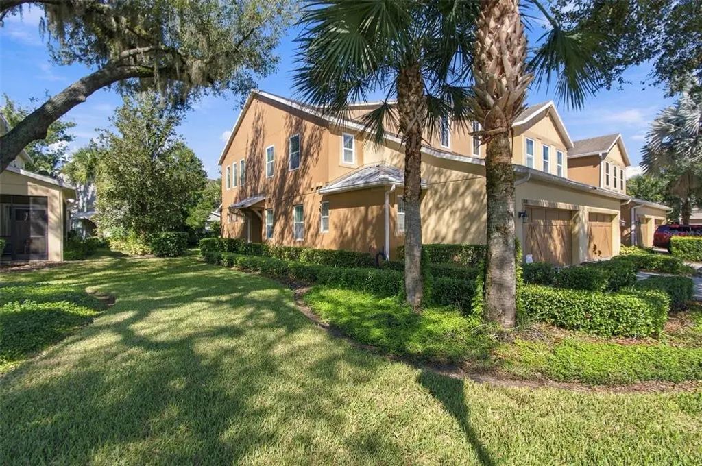 17030 Vilesta Drive, LUTZ