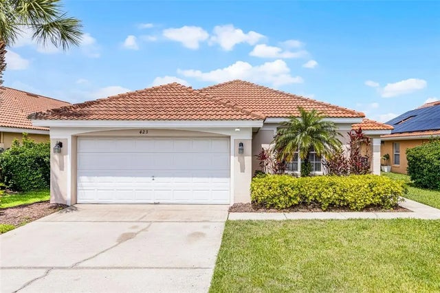 423 Paloma Dr, DAVENPORT