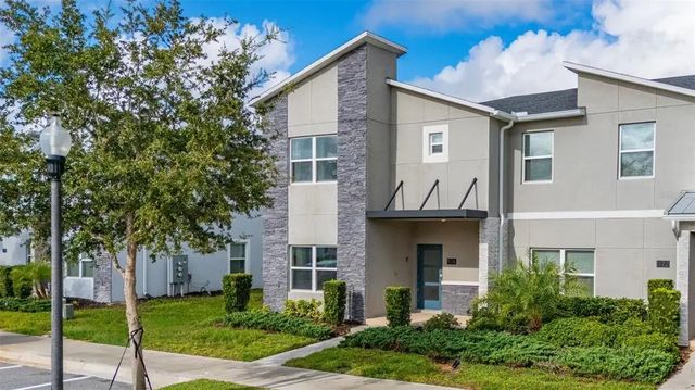 1176 Challenge Drive, DAVENPORT