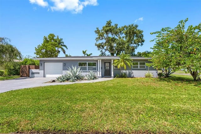 439 Capri Way Ne, ST PETERSBURG
