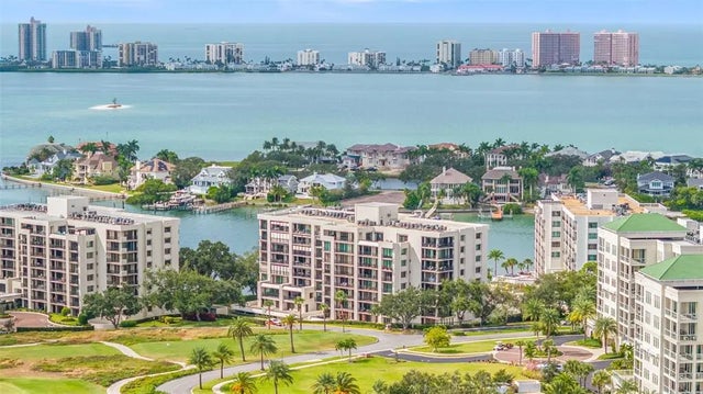 6 Belleview Boulevard 801, BELLEAIR