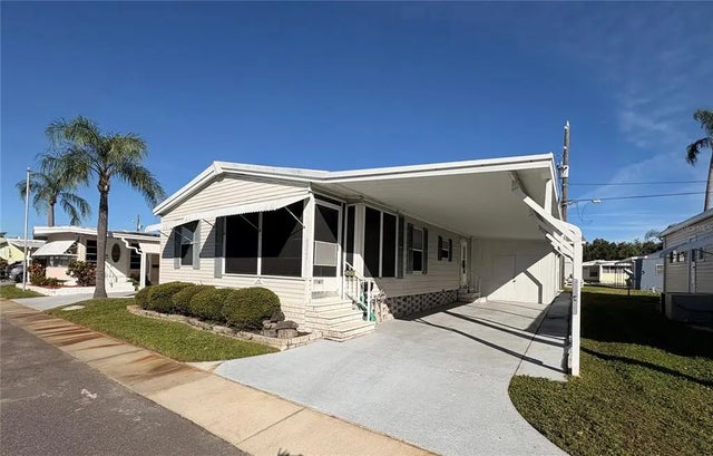 34089 Alamanda Drive N, PINELLAS PARK