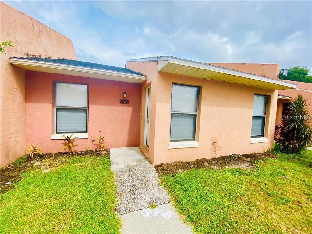 198 Lakeside Hills Loop 33, AUBURNDALE