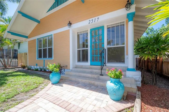2517 Oakdale St S, ST PETERSBURG