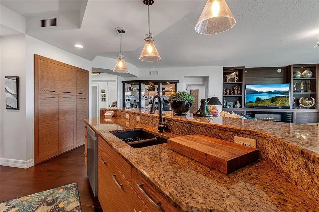 Gulf Shores Realty: 25 3ac7d80a52712899150510f46f4a9b81 l