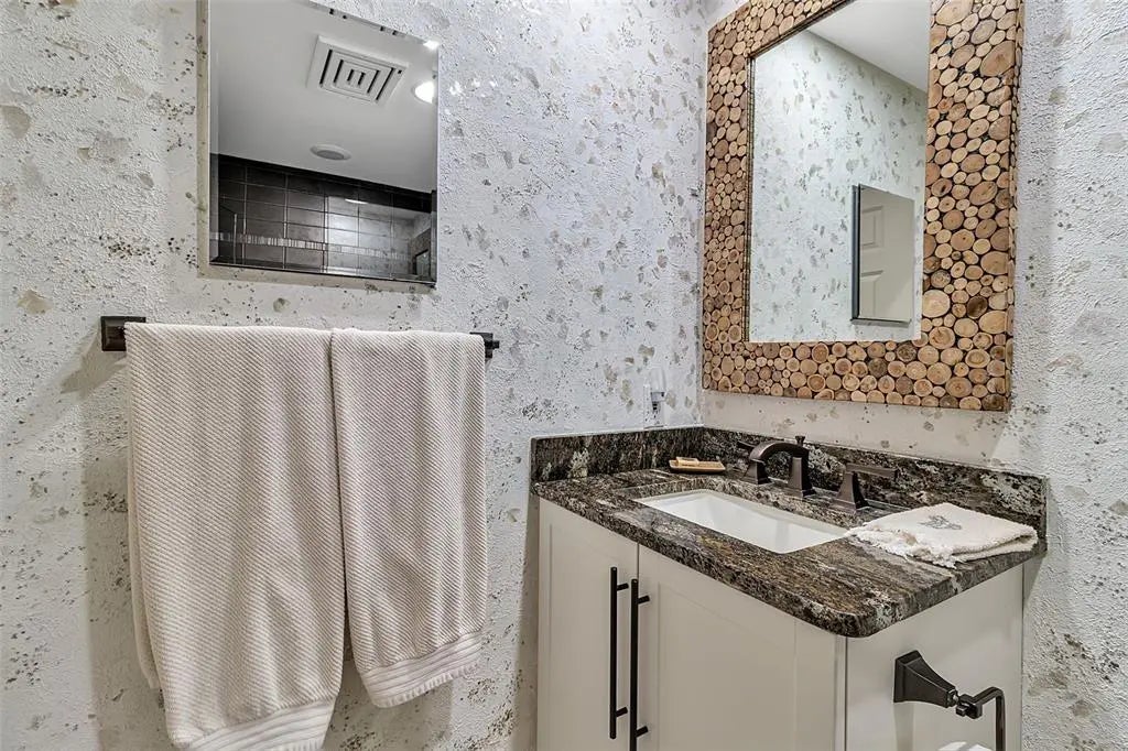 Gulf Shores Realty: 51 5bfdf8045e63df8d9221347bc6f2e07d l