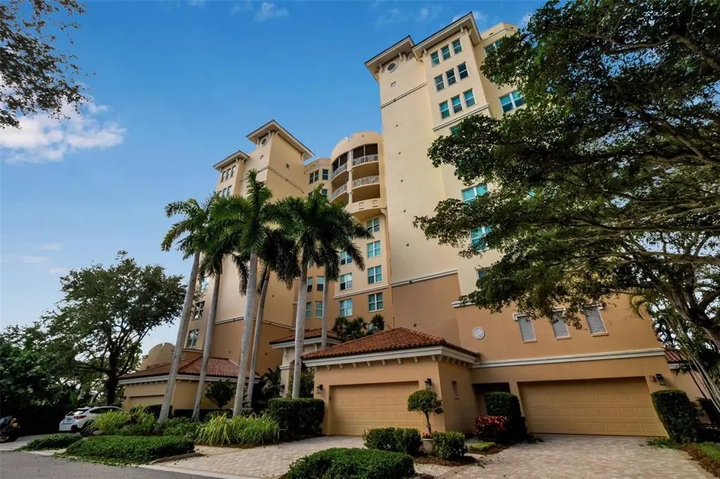 Gulf Shores Realty: 68 de9cbf8d5cb856f0f94e74ef556093bb l