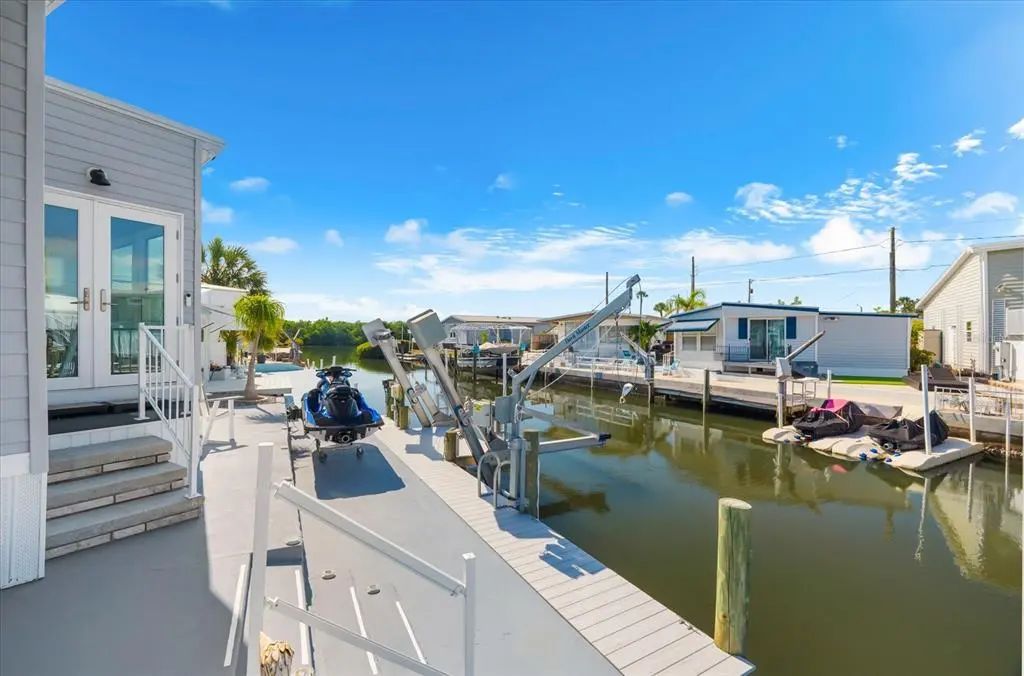 6922 E Bayou Lane, BRADENTON