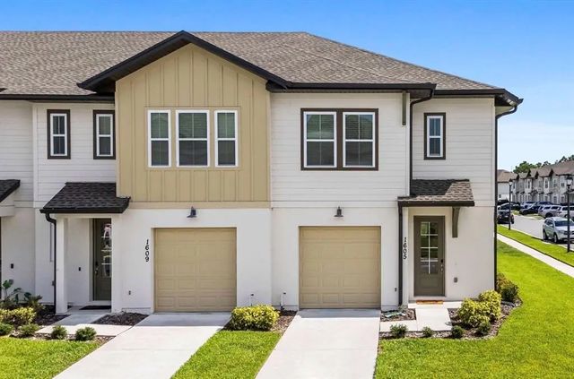 1605 Pelican Drive, DAVENPORT
