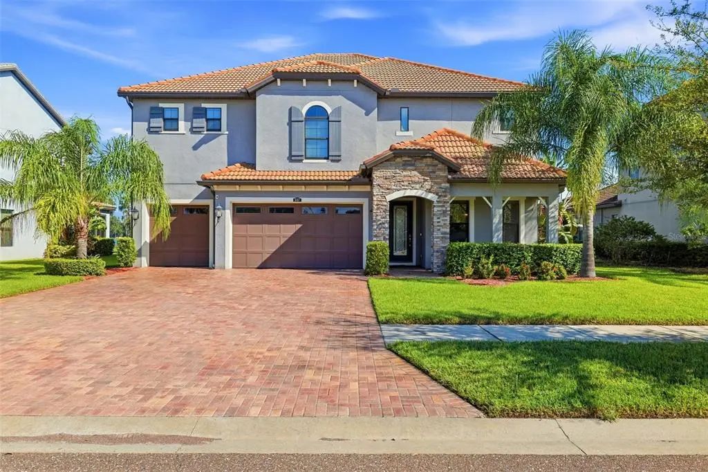 5157 Lakecastle Drive, TAMPA