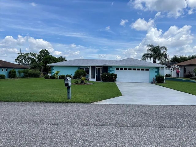 2818 Summit Drive, SEBRING