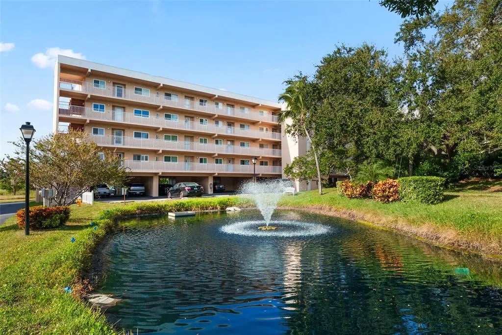 9510 Harbor Greens Way 506, SEMINOLE