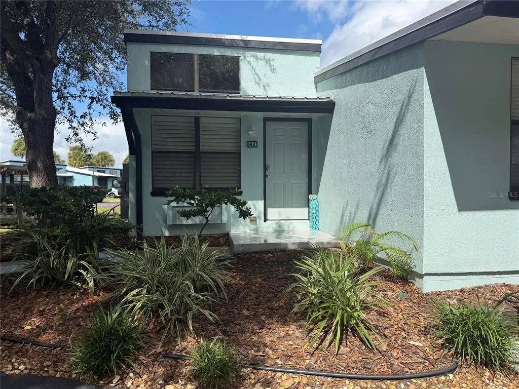42 Jacaranda Cay Court 42, NEW SMYRNA BEACH