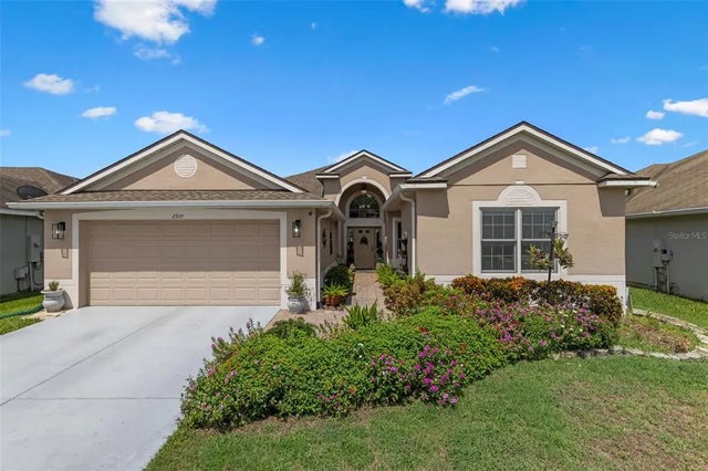 2977 White Cedar Circle, KISSIMMEE
