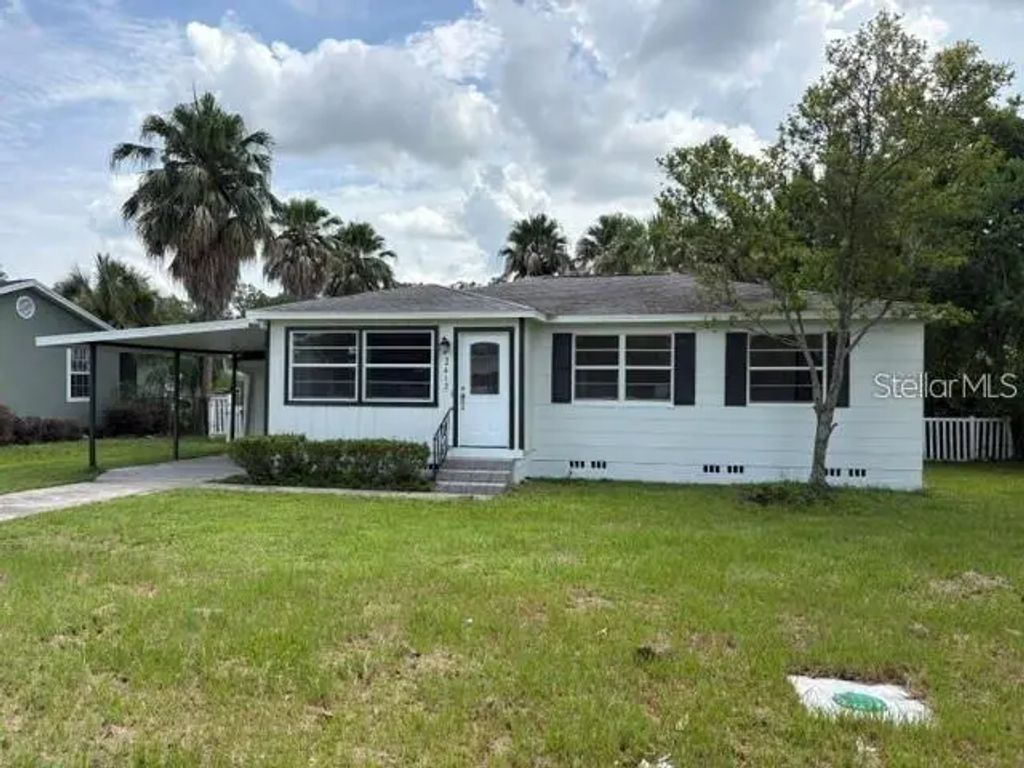 2412 Derbyshire Avenue, LAKELAND