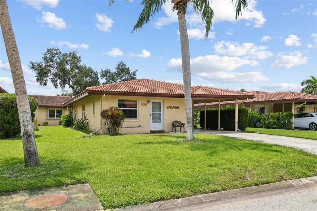 3210 Cambridge Avenue, BRADENTON