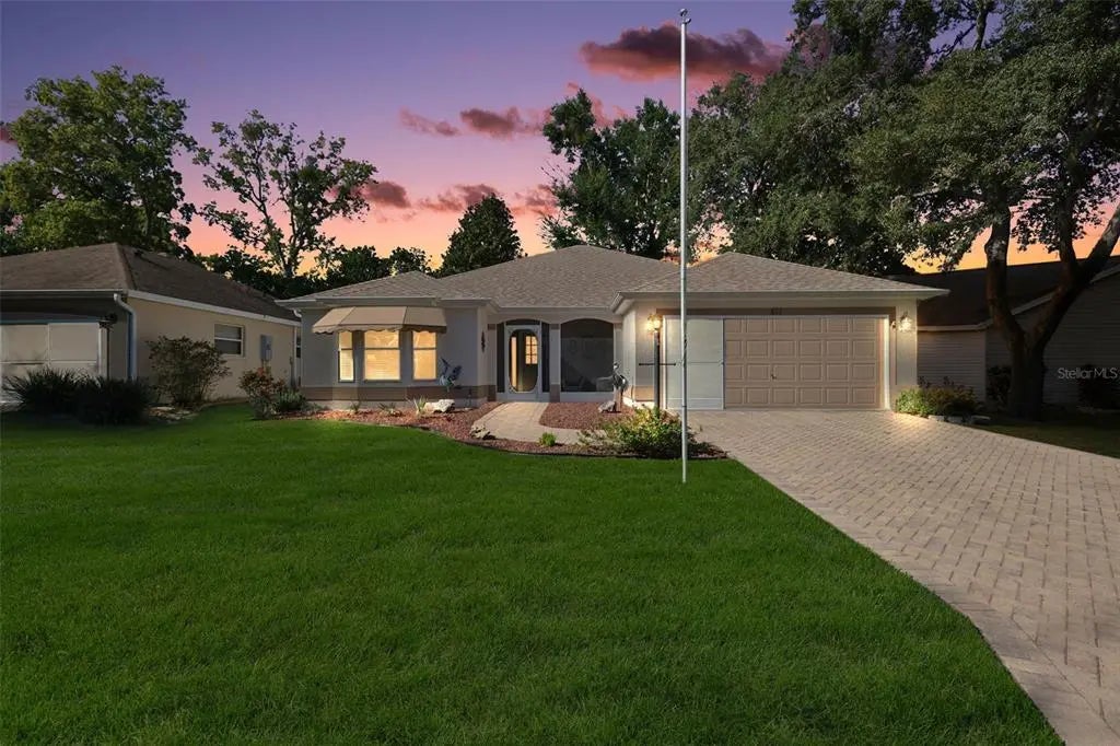 511 Loma Paseo Drive, THE VILLAGES