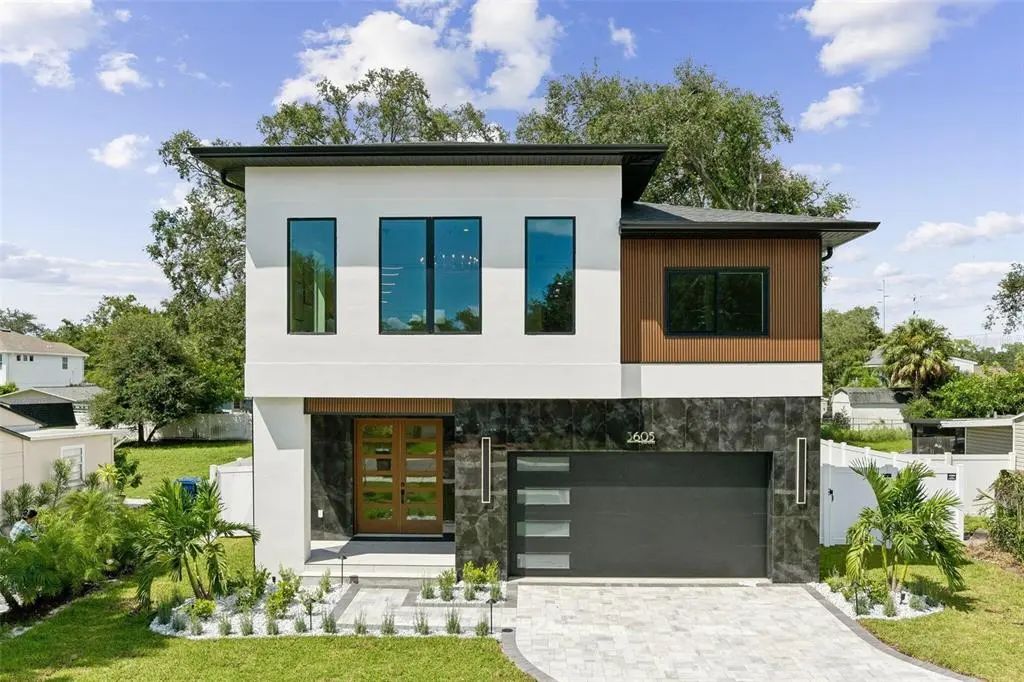 3605 W Bay Avenue, TAMPA
