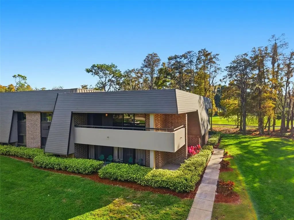 36750 Us Highway 19 N 5-202, PALM HARBOR