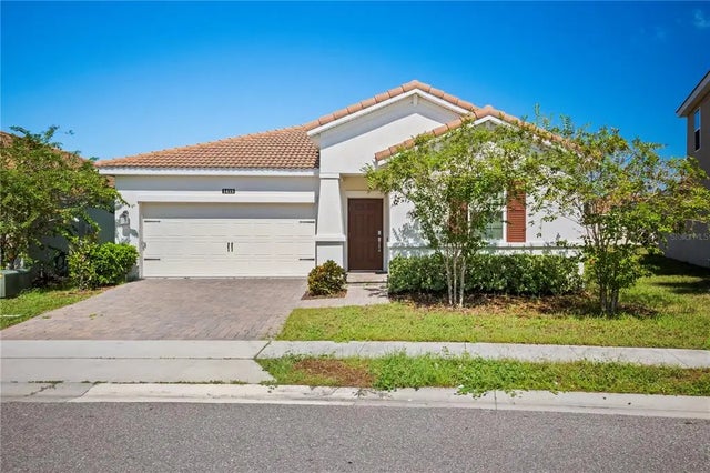 1415 Oak Marsh Street, DAVENPORT
