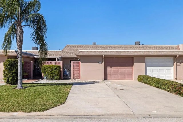 409 Boca Ciega Point Boulevard S 409, ST PETERSBURG