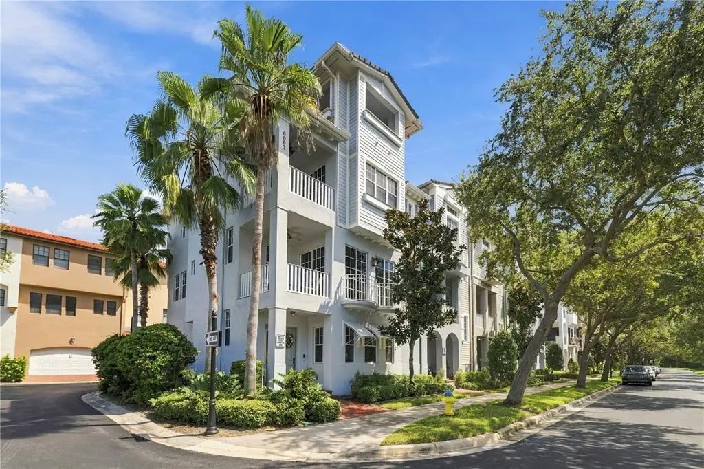 6002 Yeats Manor Drive 101, TAMPA