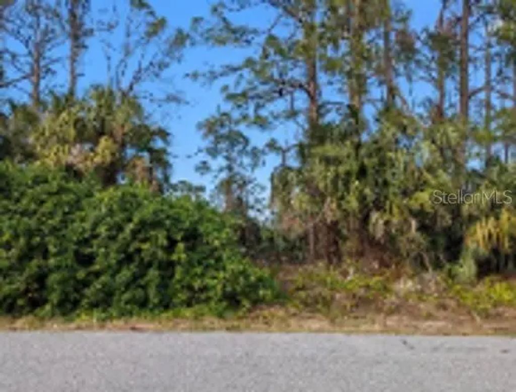 Longbow Avenue, NORTH PORT