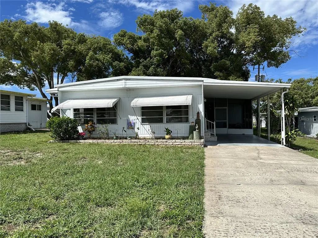 55 Lexington Court 12, PALM HARBOR