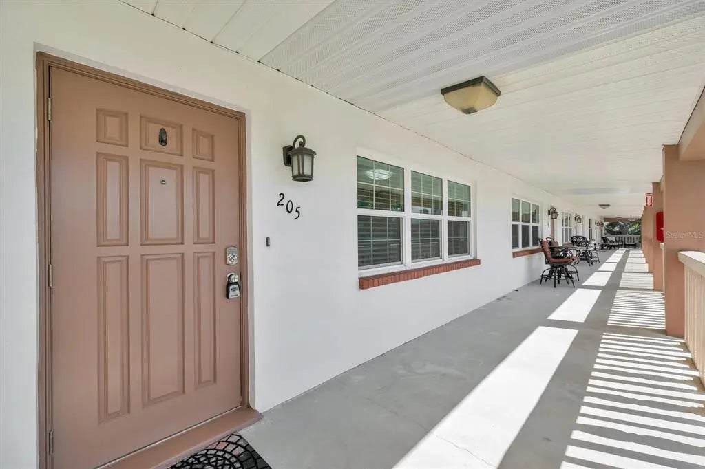 650 Pinellas Point Drive S #205, ST PETERSBURG