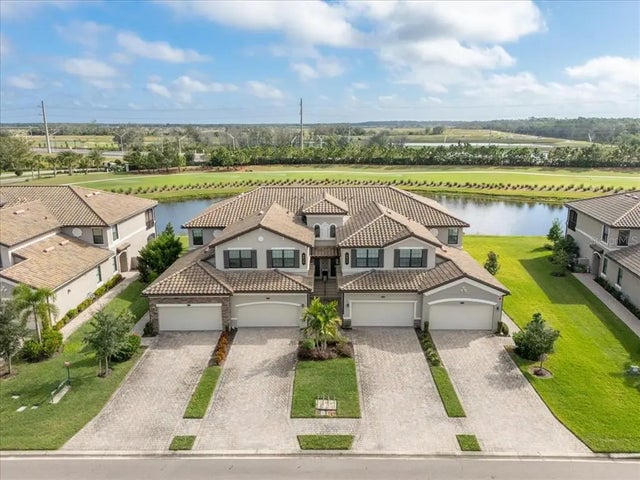 6025 Worsham Lane 101, BRADENTON