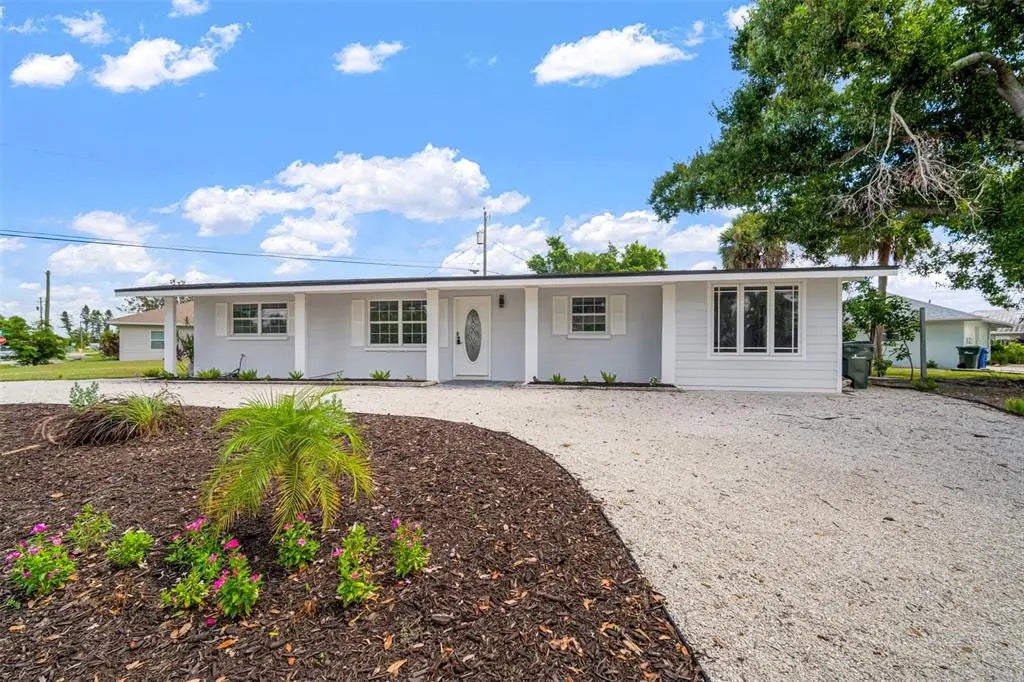 Photo of Listing #TB8416282