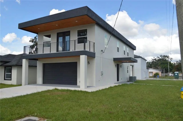 3915 W Robson Street, TAMPA
