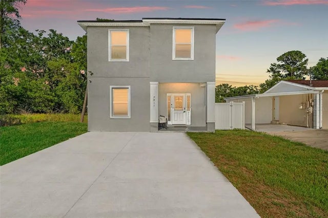 7911 N Packwood Avenue, TAMPA