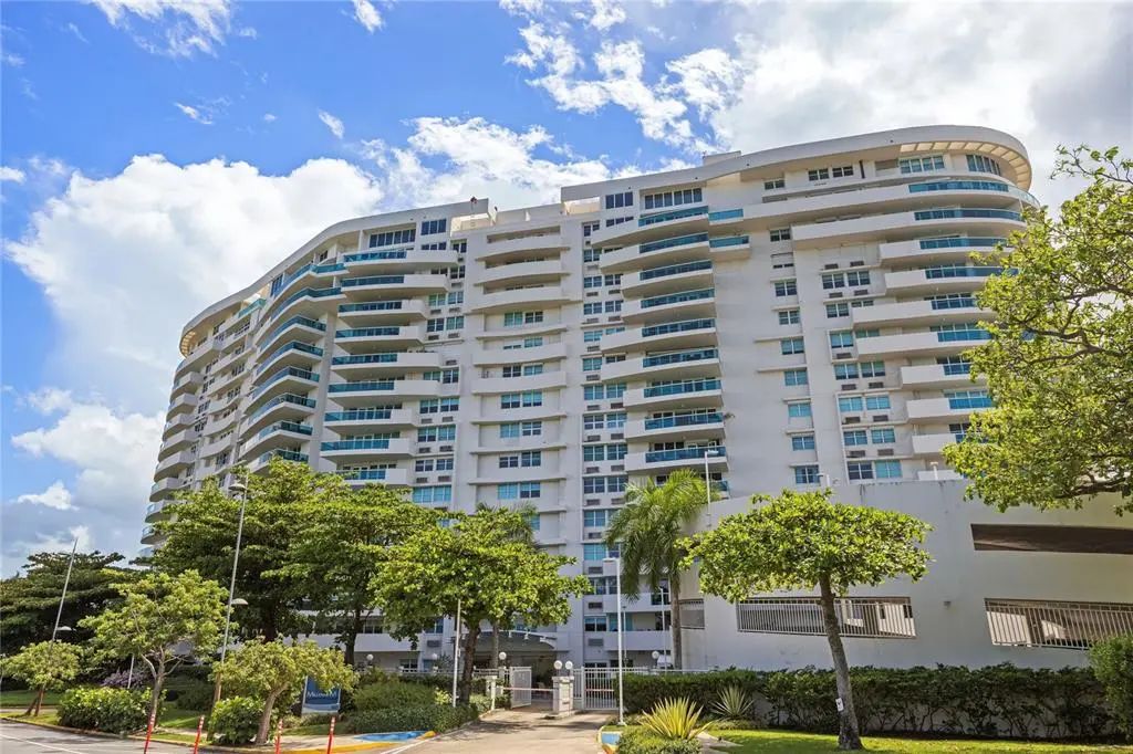 25 FernÁndez Juncos Avenue 504, SAN JUAN
