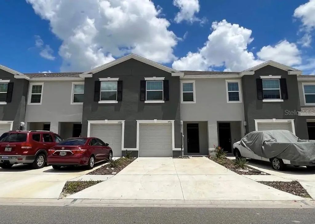 32867 Pez Landing Lane, WESLEY CHAPEL