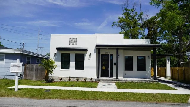2604 E 11th Avenue, TAMPA