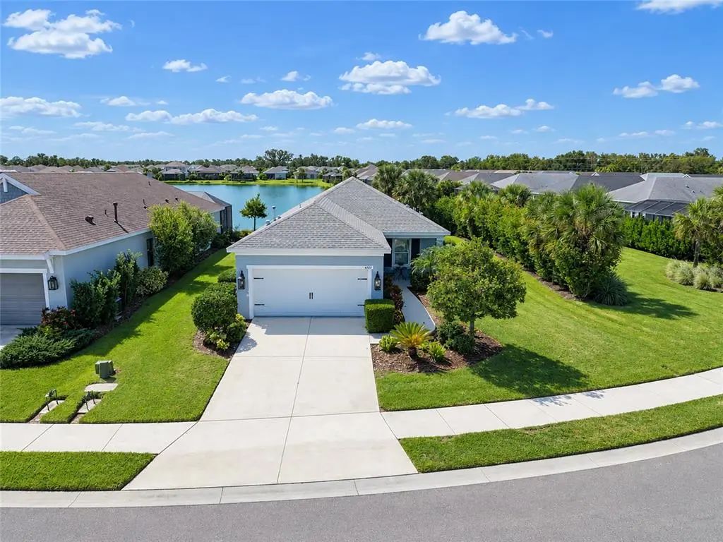 4715 Canoe Creek Avenue, PARRISH