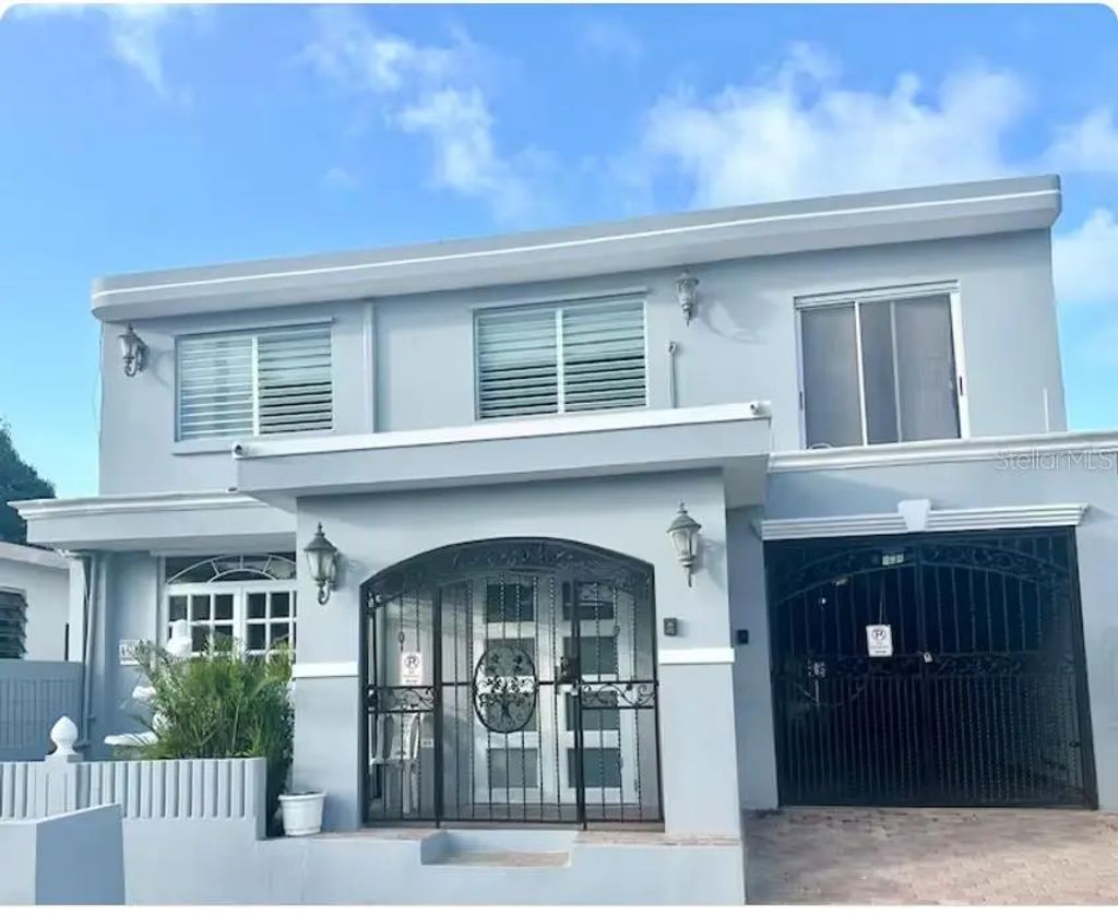 Villas De Loiza Calle 25, CANOVANAS