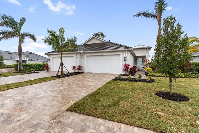 256 Van Gogh Cove, BRADENTON