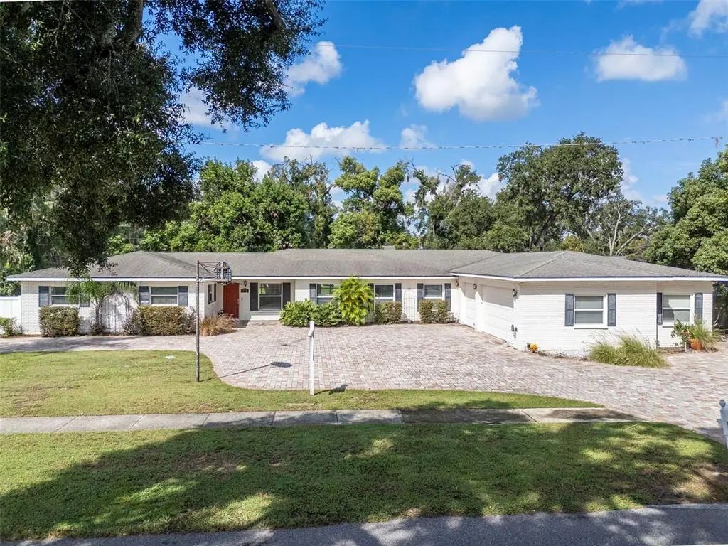 712 S Oakwood Avenue, BRANDON