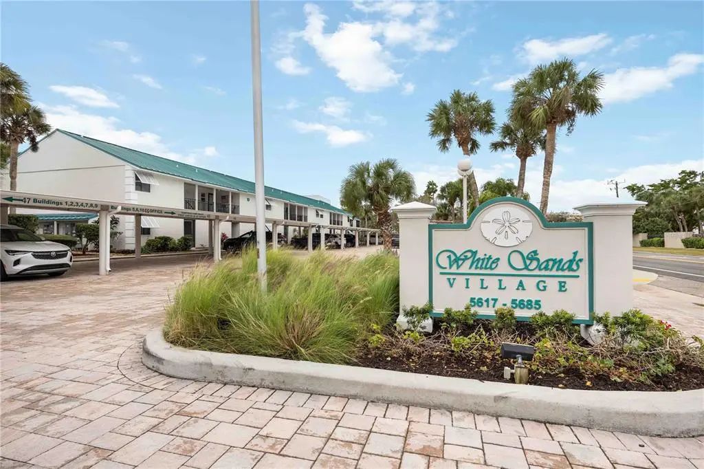 5673 Midnight Pass Road 202, SARASOTA